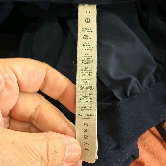 Lululemon Keep Moving Joggers  Pants Women Size 10 True Navy Wicking Stretch - Picture 5 of 8